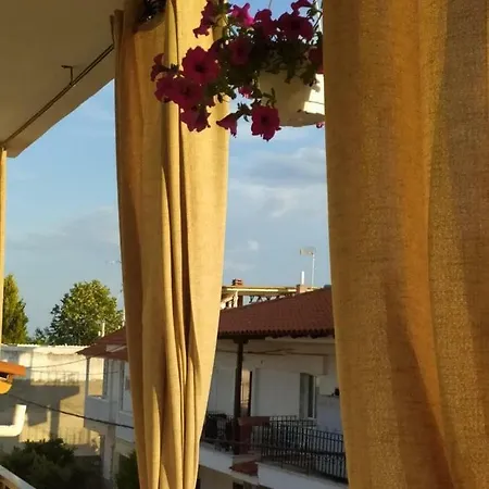 Popi' S 50 Metres From The Sea! Vakantiehuis