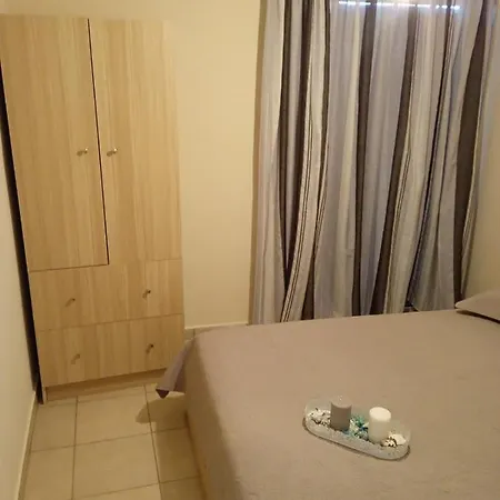 Popi' S 50 Metres From The Sea! Vakantiehuis *
